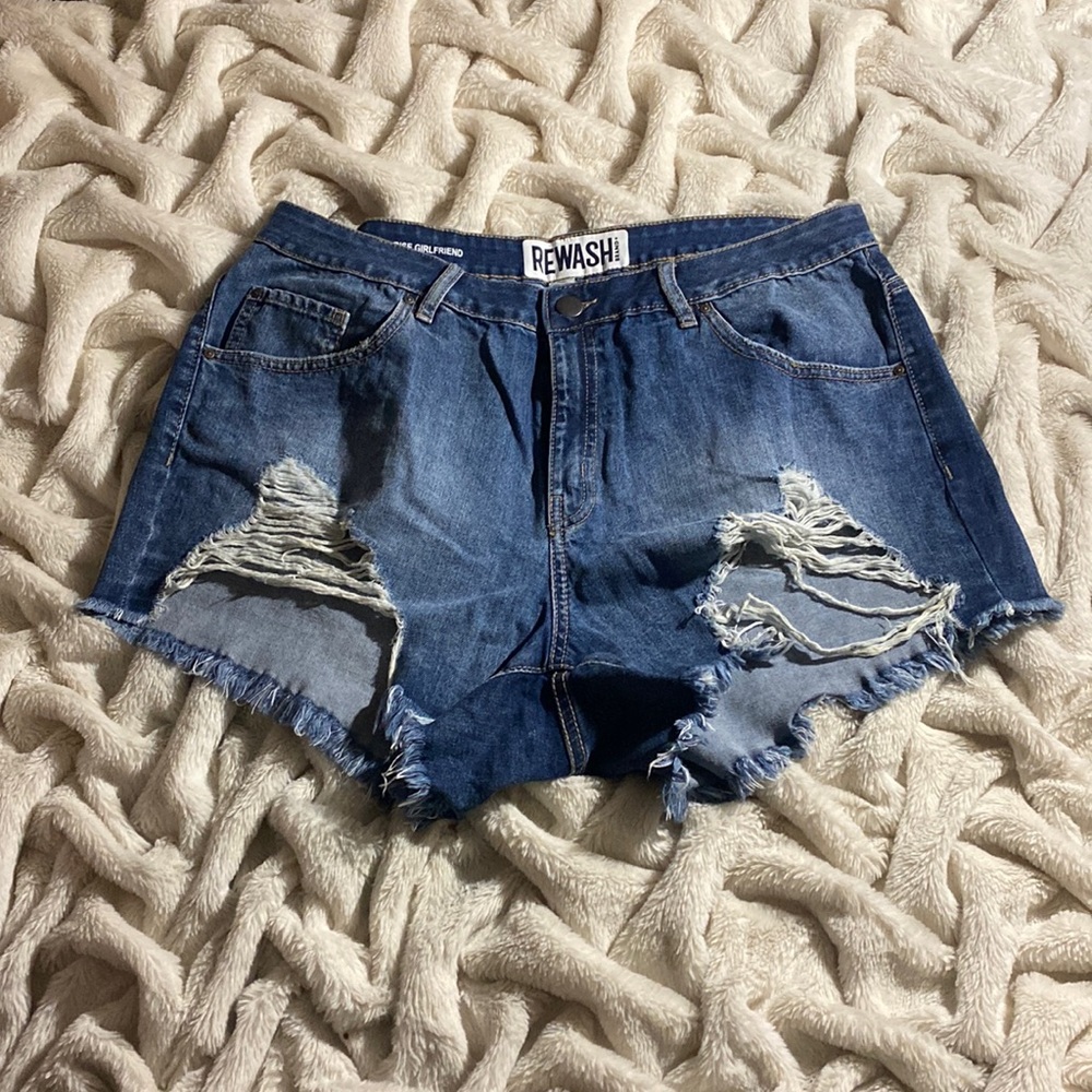 Rewash collection super high rise girlfriend short size 16